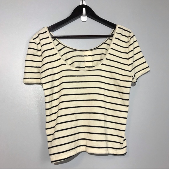 2 for $20 TORRID Scoop Neck Short Sleeve Button Front size 00 - Picture 3 of 10